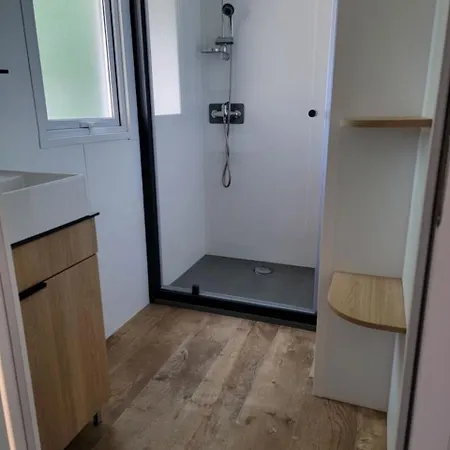 Κάμπινγκ Mobil Calina 4-6 Personnes Litteau