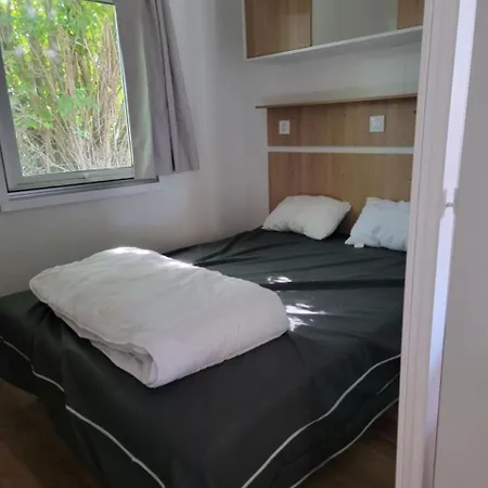 Κάμπινγκ Mobil Calina 4-6 Personnes