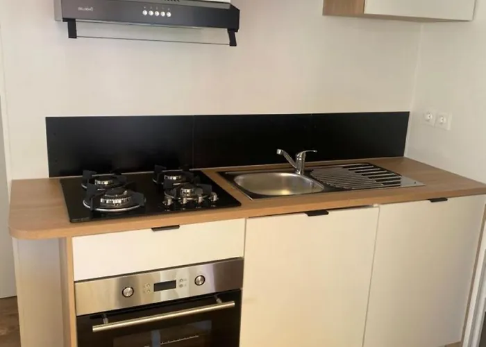 Mobil Calina 4-6 Personnes Kamp alanı *